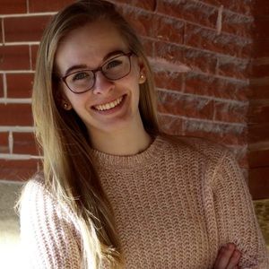 Meet your Posher, Kendra